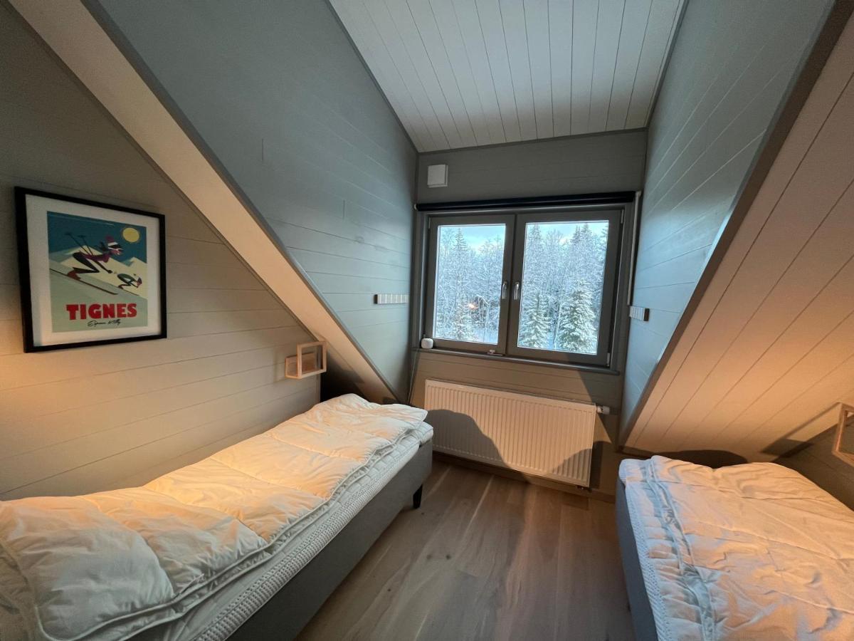 Kavan Townhouse Funaesdalen Exterior photo